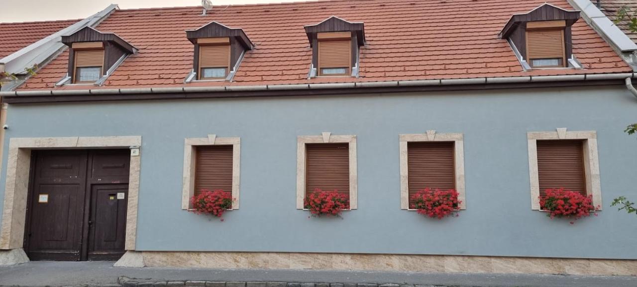 Székely Vendégház Esztergom Exterior foto